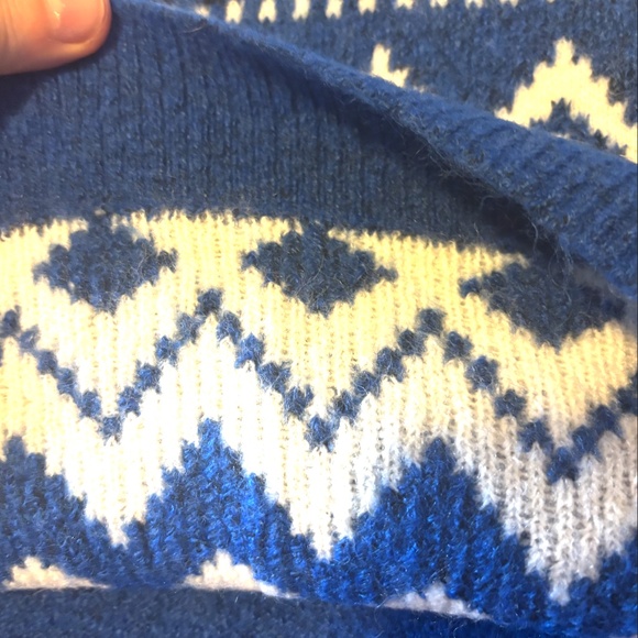 H&M blue and white cute sheep touch of wool jacquard knit sweater NWT - Picture 5 of 9